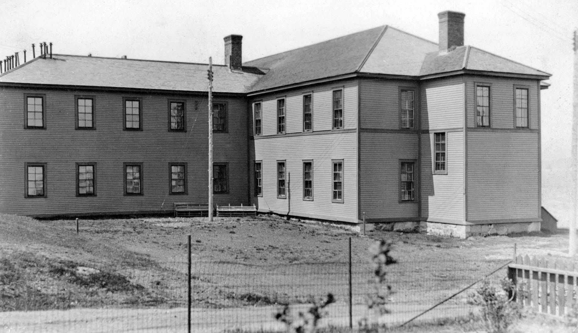 Partridge Island Quarantine Buildings, 1915 (Provincial Archives of New Brunswick P60-141.1)